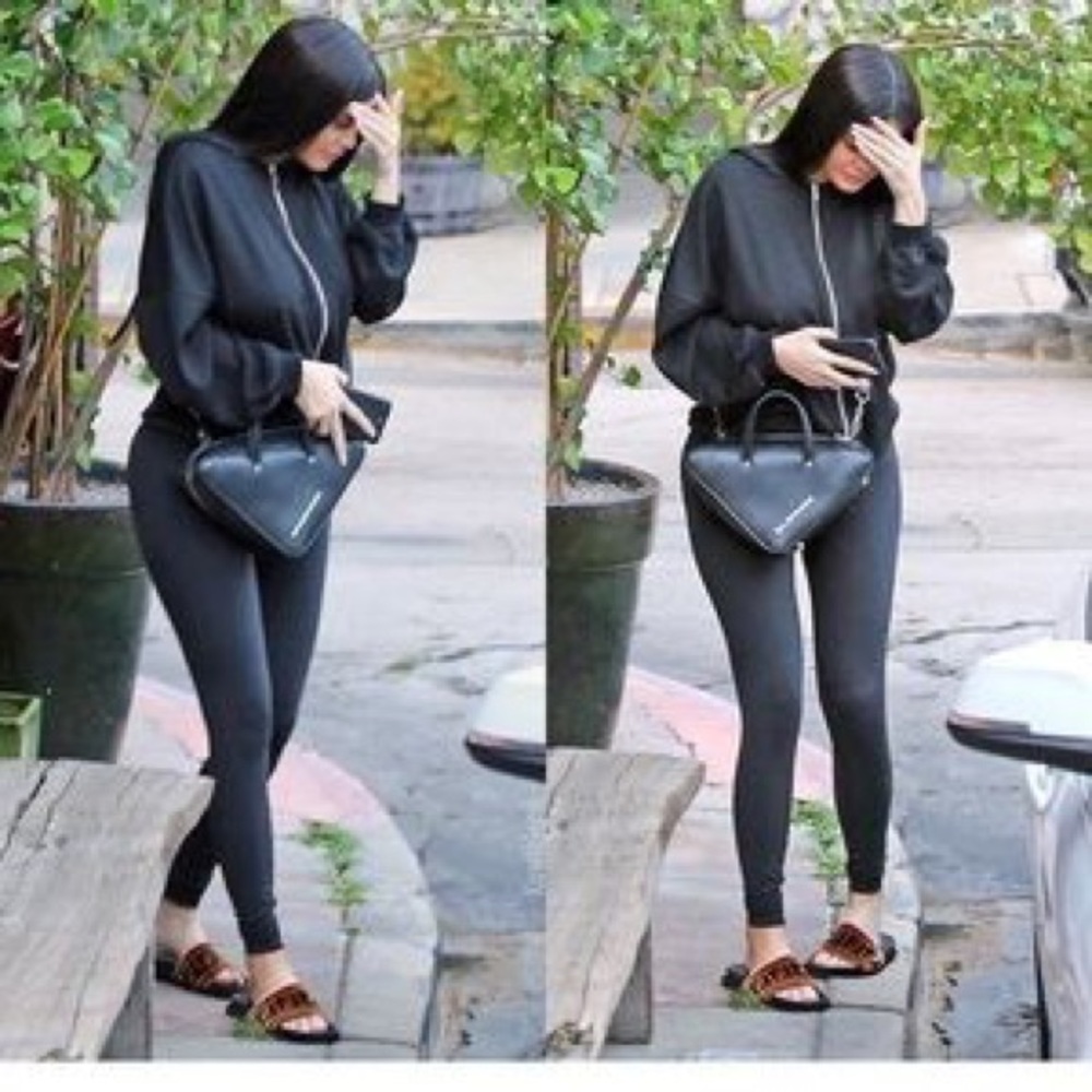 Authentic Fendi velvet slides size 36 (runs big)